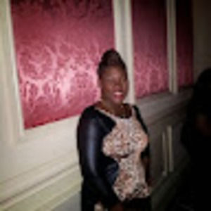 Meet your Posher, Monique